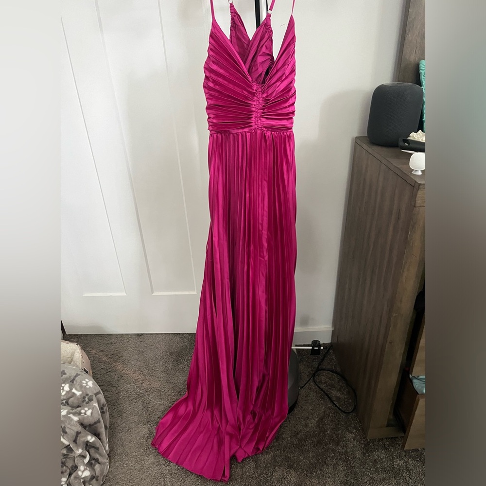 Formal dress L